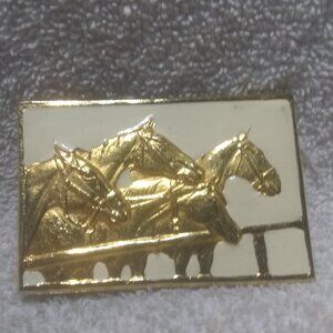 4 Gold Raised Horse on Ranch Fence Fine Detail Enamel Background Wrap Buckle EC